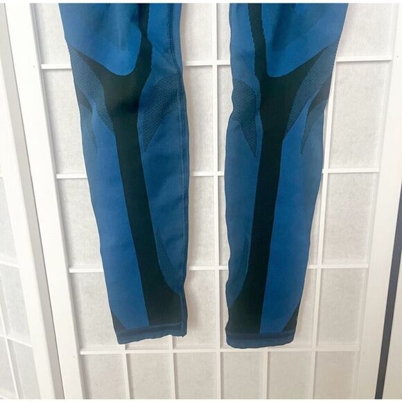 LNDR "All Seasons" Compression High Waisted Active Leggings XS/S excellent condi - Picture 11 of 14